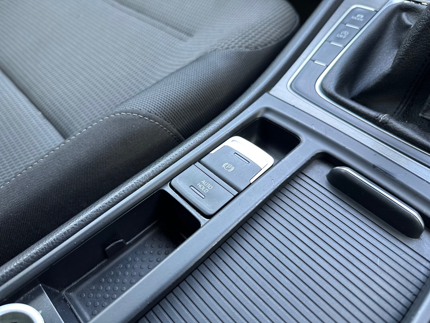 Used Volkswagen Golf 2013 for sale - 76380402: Photo 21