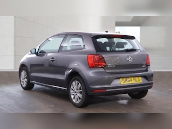 Used Volkswagen Polo 2014 for sale - 79105495: Photo