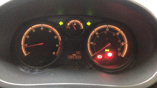 Used Vauxhall Corsa 2011 for sale - 78197380: Photo 9