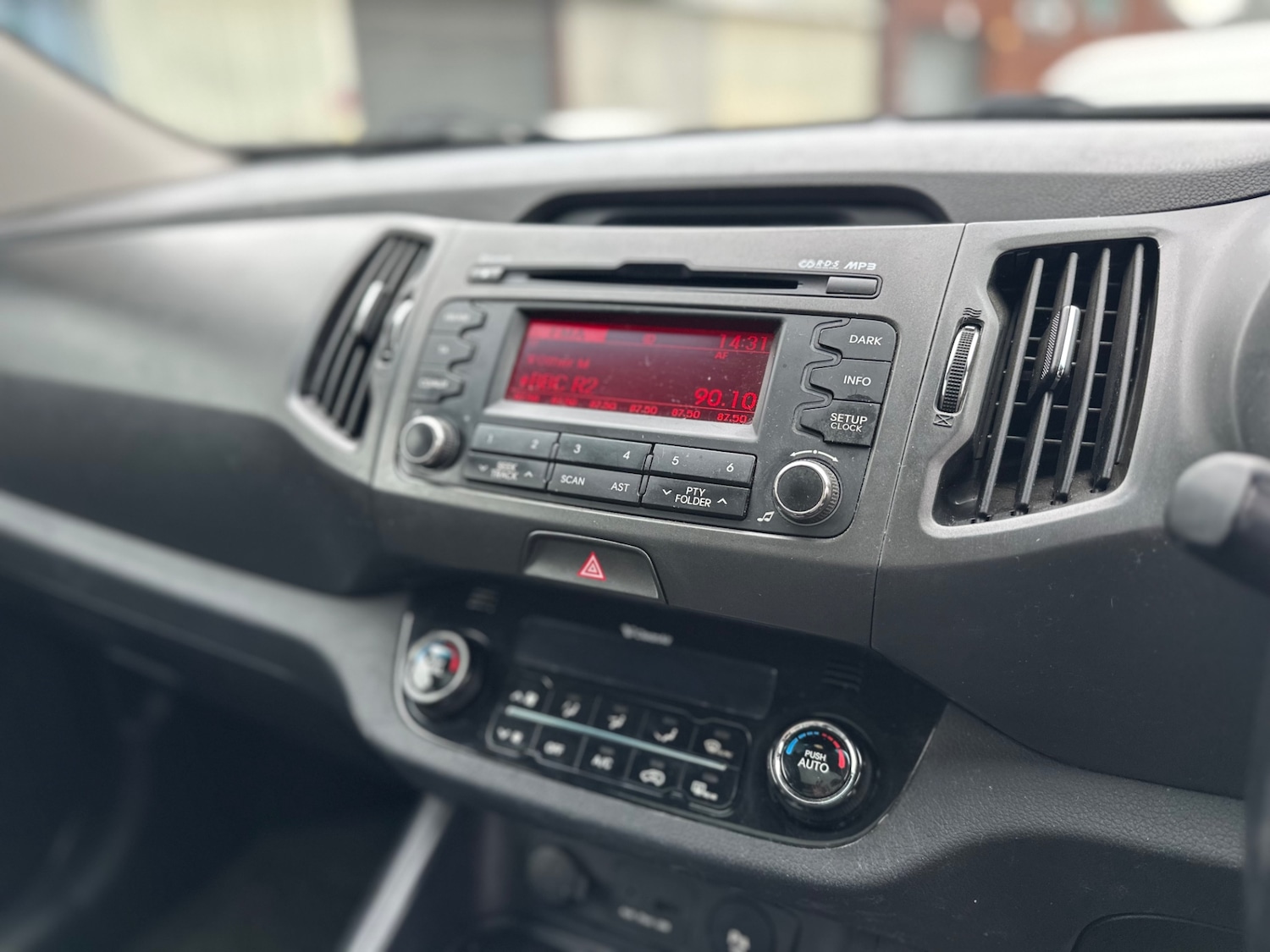 Used Kia Sportage 2012 for sale - 76071456: Photo 19