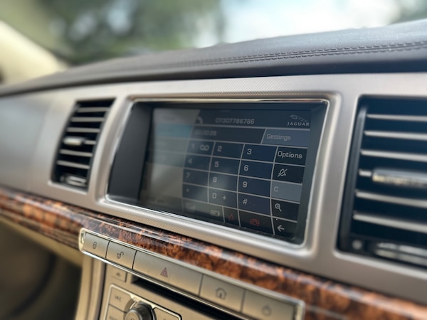 Used Jaguar XF 2010 for sale - 75425281: Photo 18