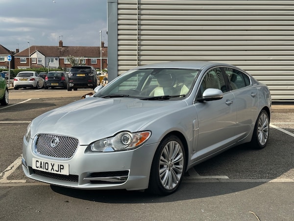 Used Jaguar XF 2010 for sale - 75425281: Photo 1