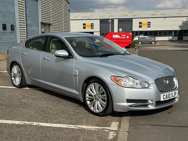 Used Jaguar XF 2010 for sale - 75425281: Photo 3