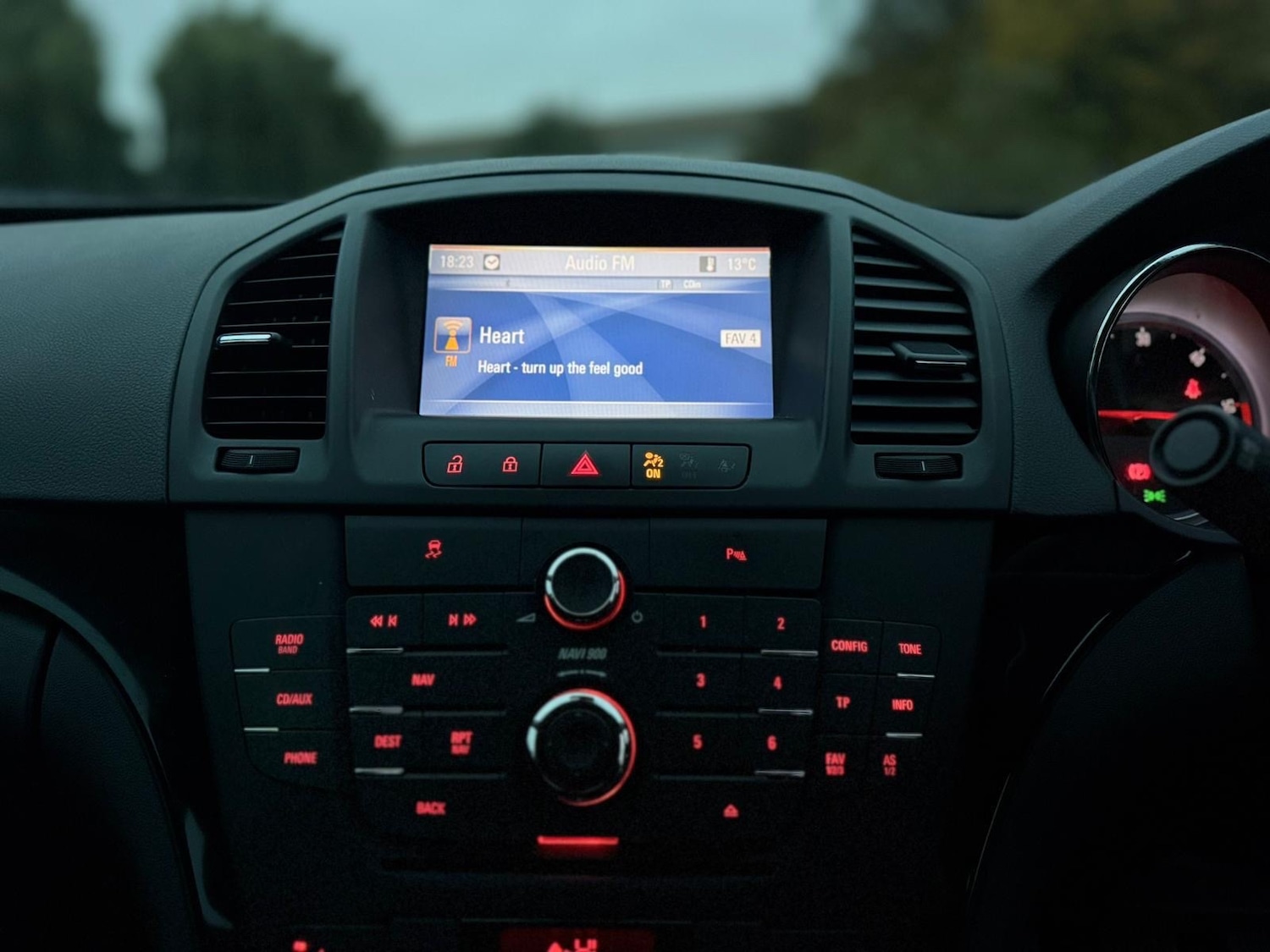 Used Vauxhall Insignia 2013 for sale - 77162444: Photo 11