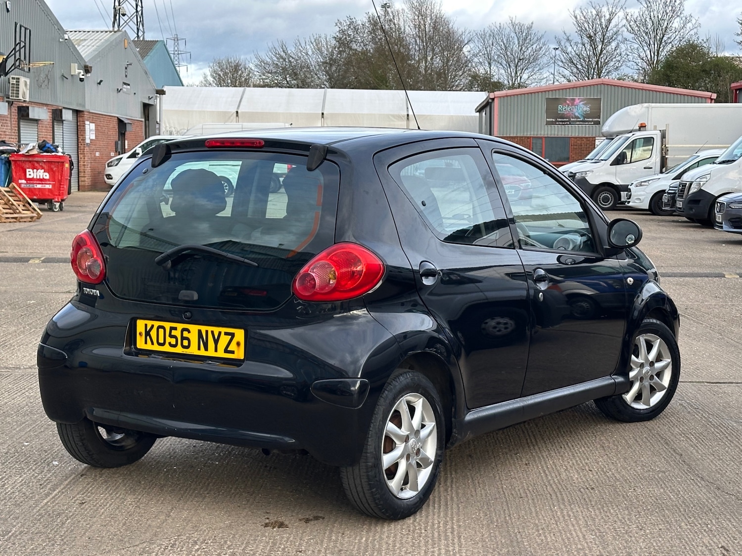Used Toyota AYGO 2006 for sale - 78121690: Photo 6