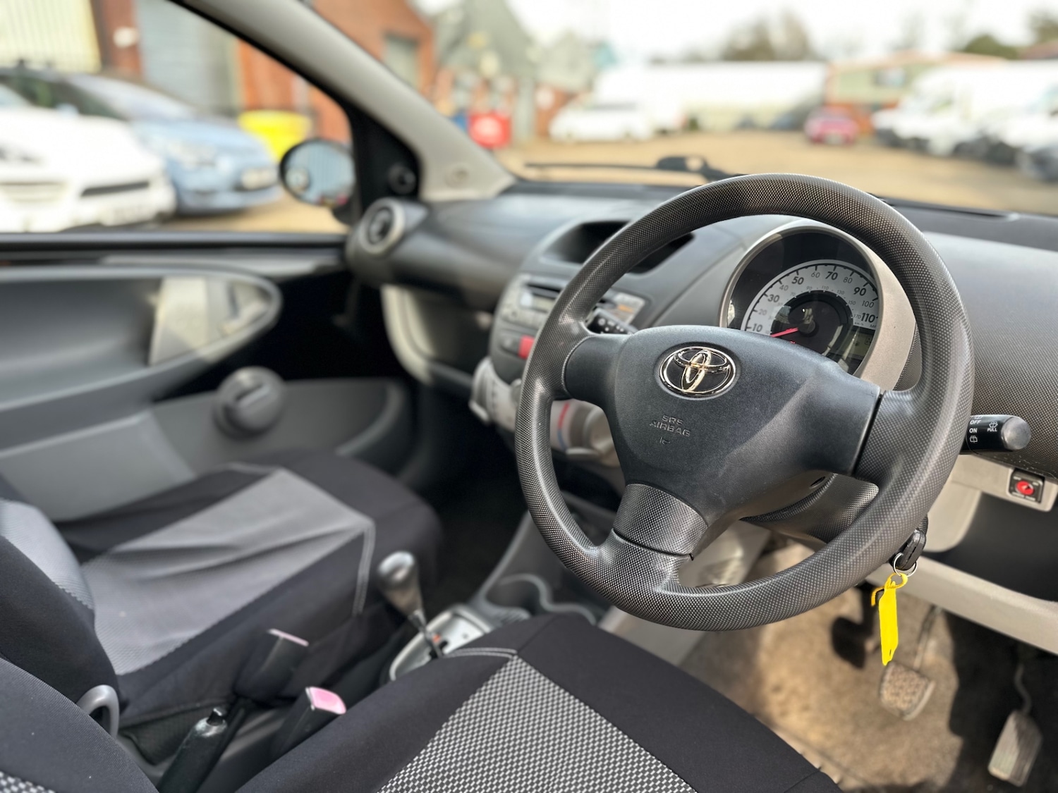 Used Toyota AYGO 2006 for sale - 78121690: Photo 8