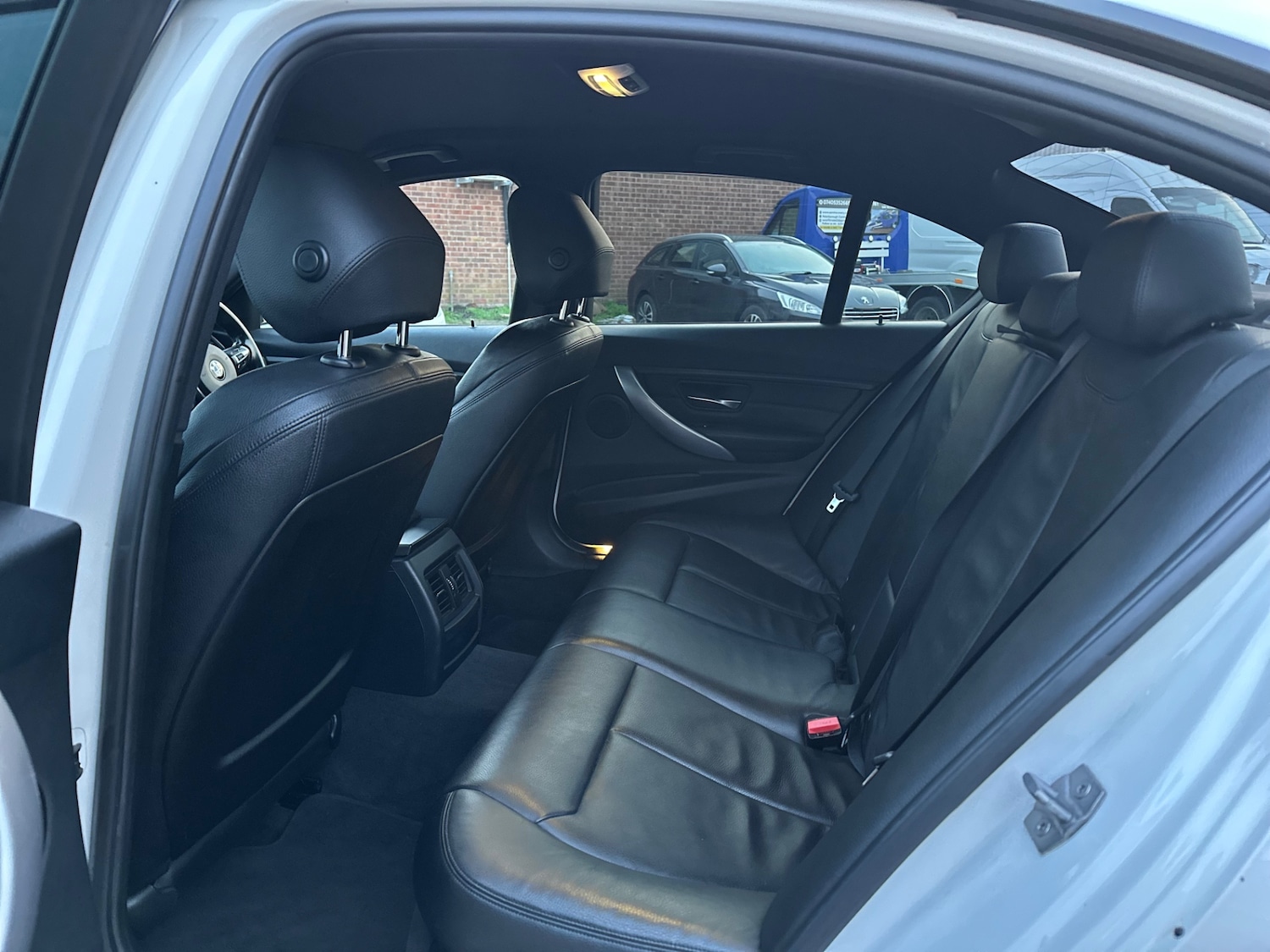 Used BMW 3 Series 2013 for sale - 77138518: Photo 30