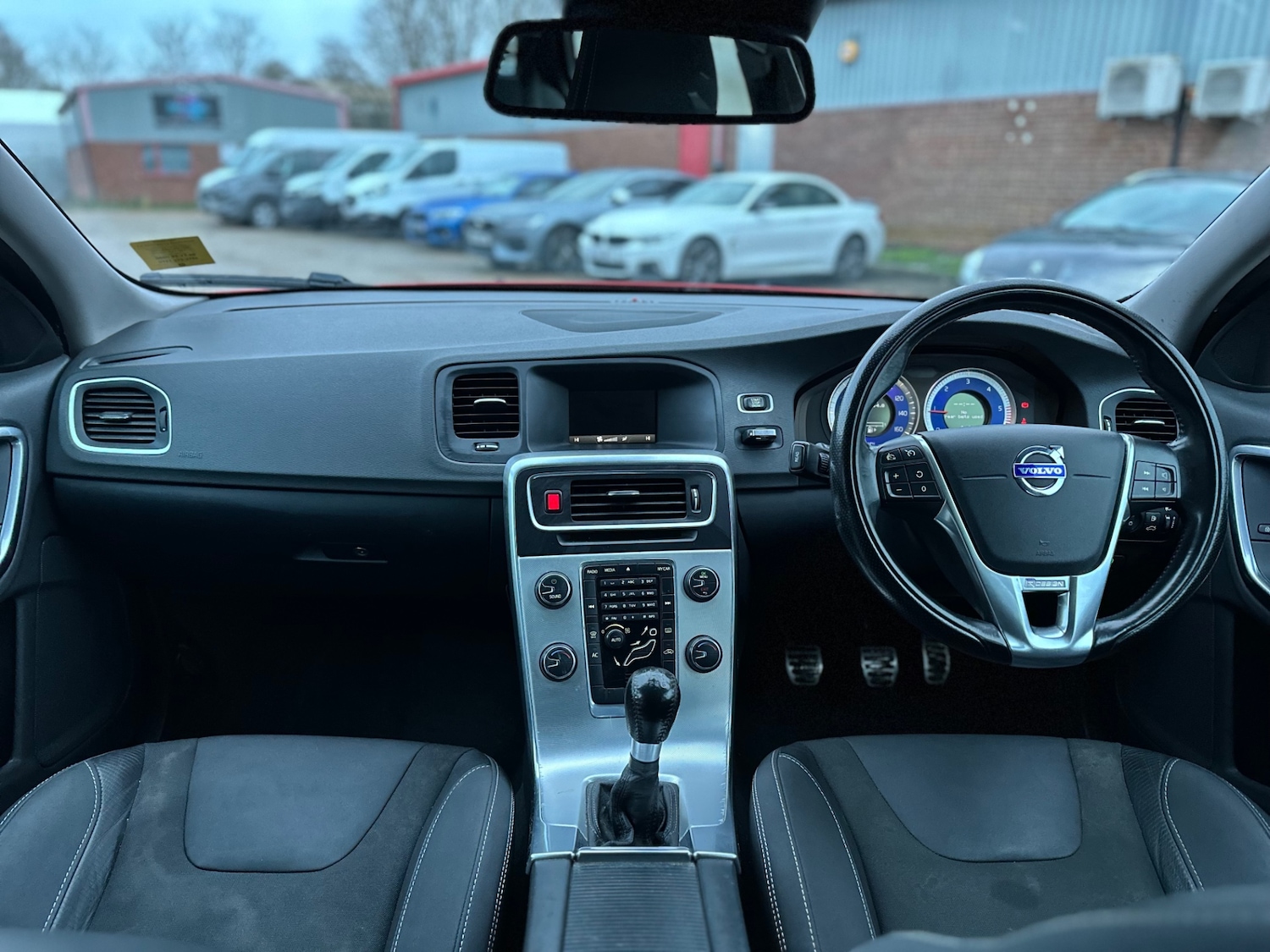 Used Volvo V60 2012 for sale - 76965679: Photo 14