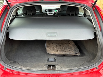 Used Volvo V60 2012 for sale - 76965679: Photo