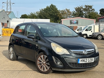 Vauxhall - Corsa