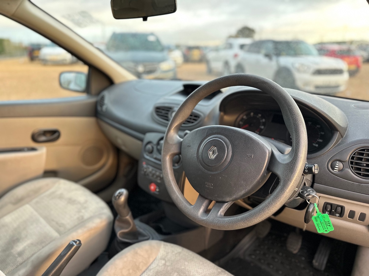 Used Renault Clio 2007 for sale - 76625515: Photo 10