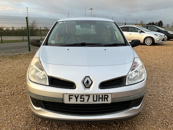 Used Renault Clio 2007 for sale - 76625515: Photo