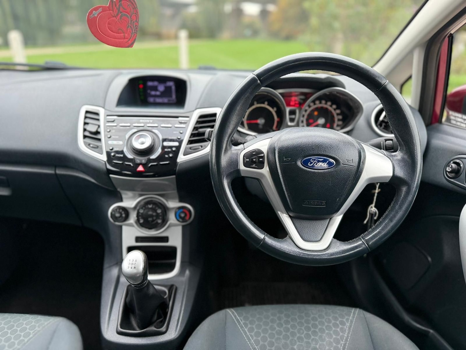 Used Ford Fiesta 2011 for sale - 77502876: Photo 9