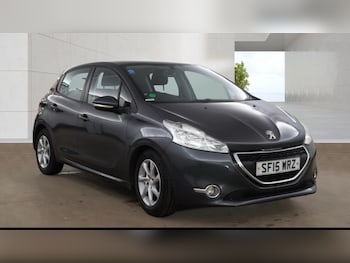 Used Peugeot 208 2015 for sale - 78140518: Photo
