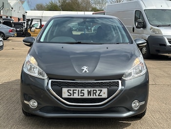 Used Peugeot 208 2015 for sale - 78140518: Photo