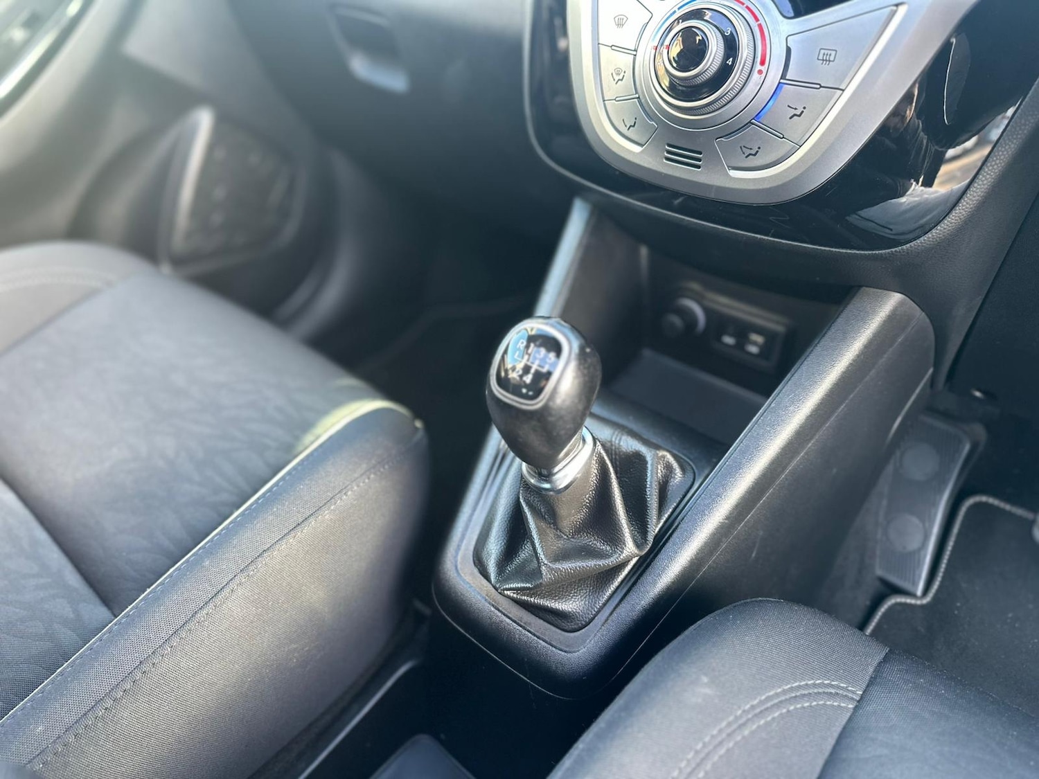 Used Hyundai Ix20 2016 for sale - 76859593: Photo 18