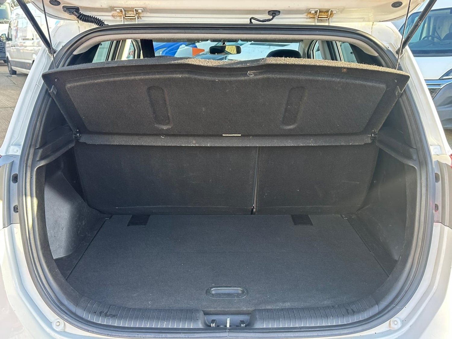 Used Hyundai Ix20 2016 for sale - 76859593: Photo 7