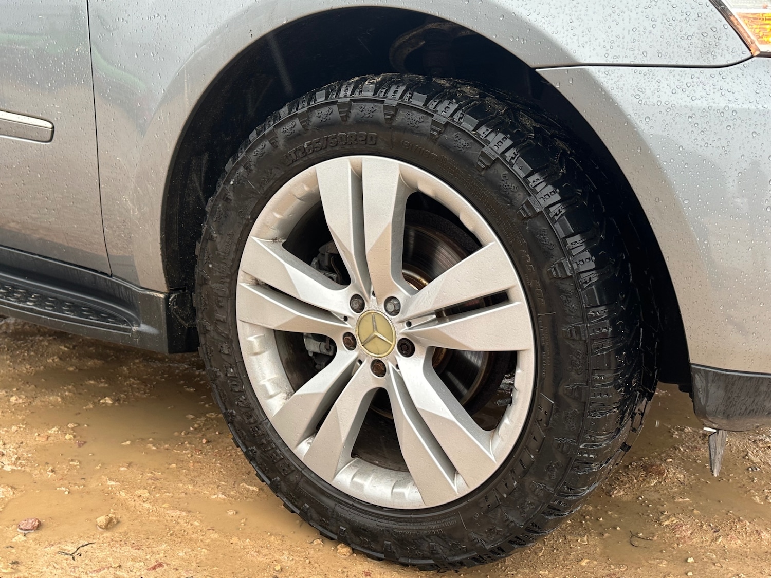 Used Mercedes-Benz M Class 2010 for sale - 76809334: Photo 5