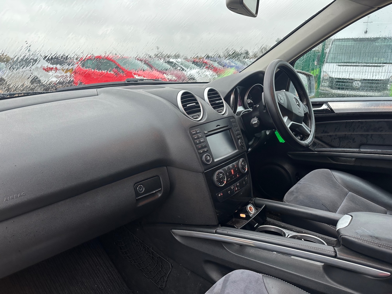 Used Mercedes-Benz M Class 2010 for sale - 76809334: Photo 8