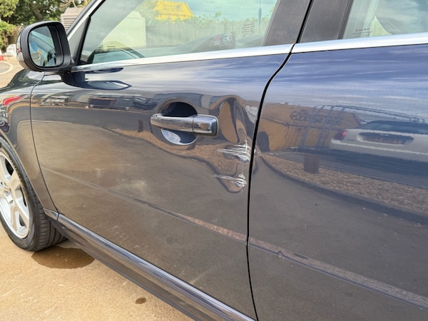 Used Volvo V70 2011 for sale - 75137920: Photo 11