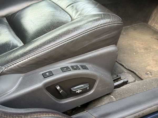 Used Volvo V70 2011 for sale - 75137920: Photo 14