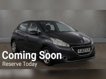 Used Peugeot 208 2013 for sale - 78092837: Photo