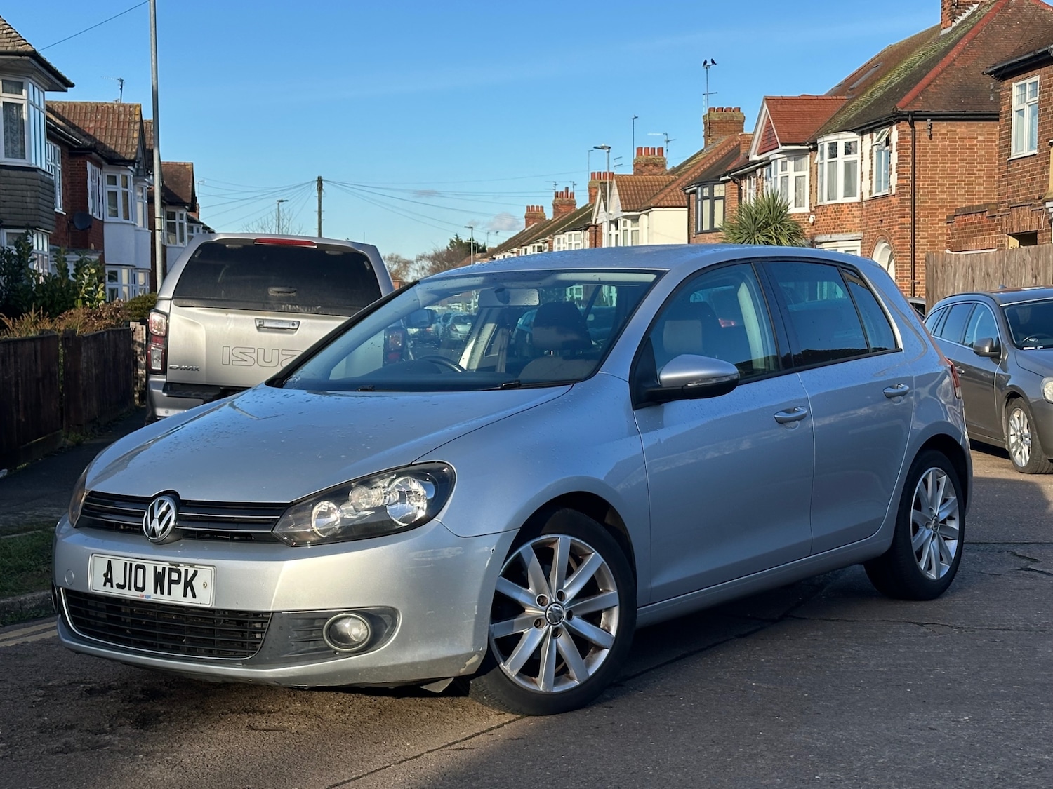 Used Volkswagen Golf 2010 for sale - 77562764: Photo 1