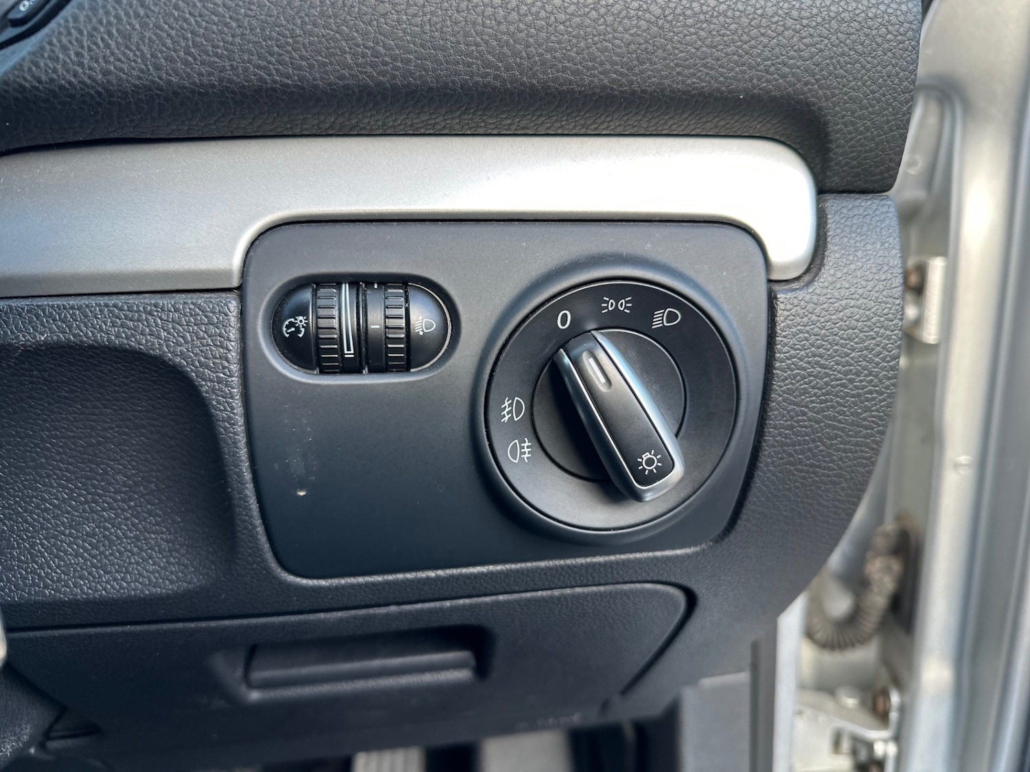 Used Volkswagen Golf 2010 for sale - 77562764: Photo 22