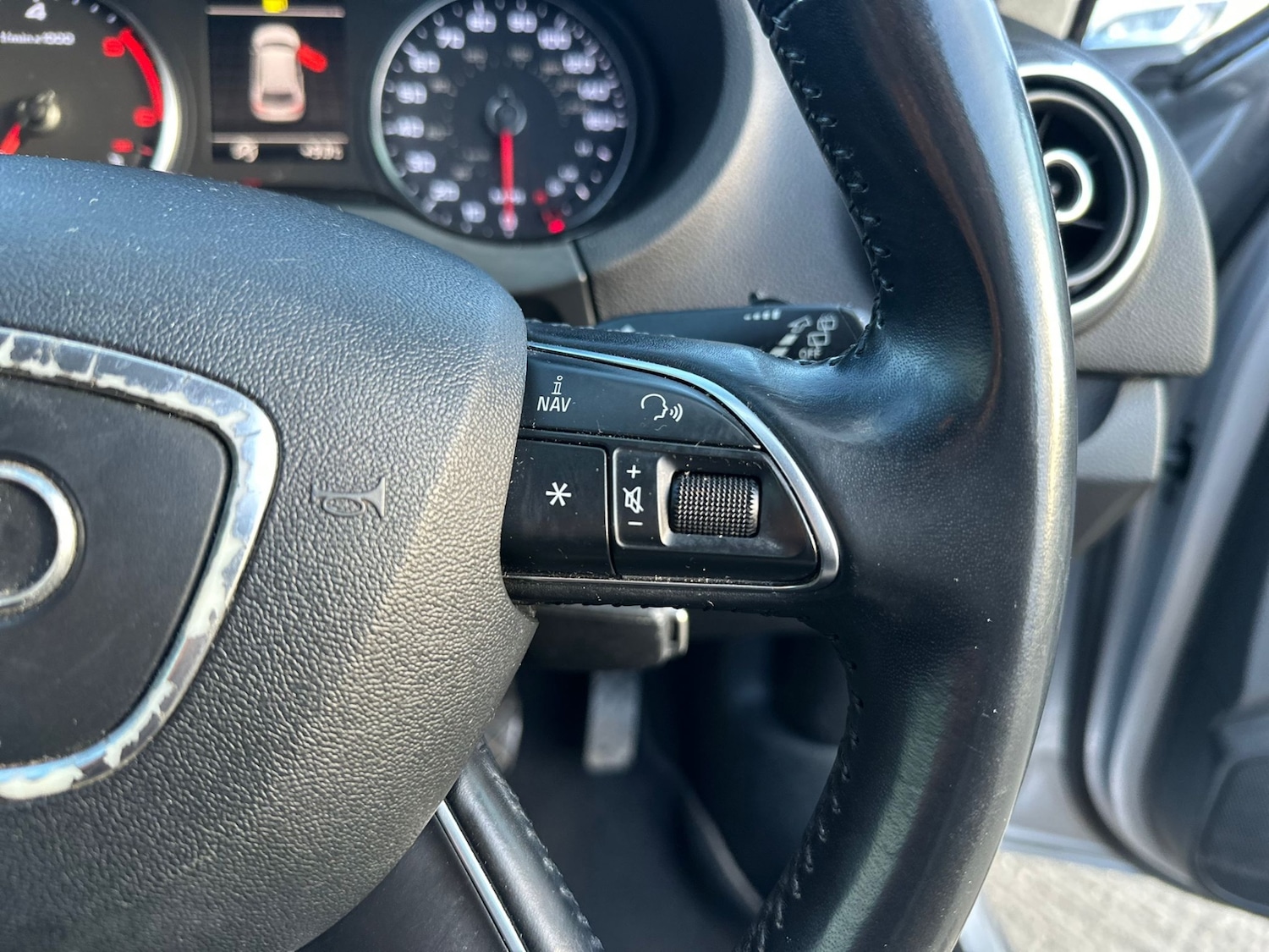 Used Audi A3 2015 for sale - 78085069: Photo 12