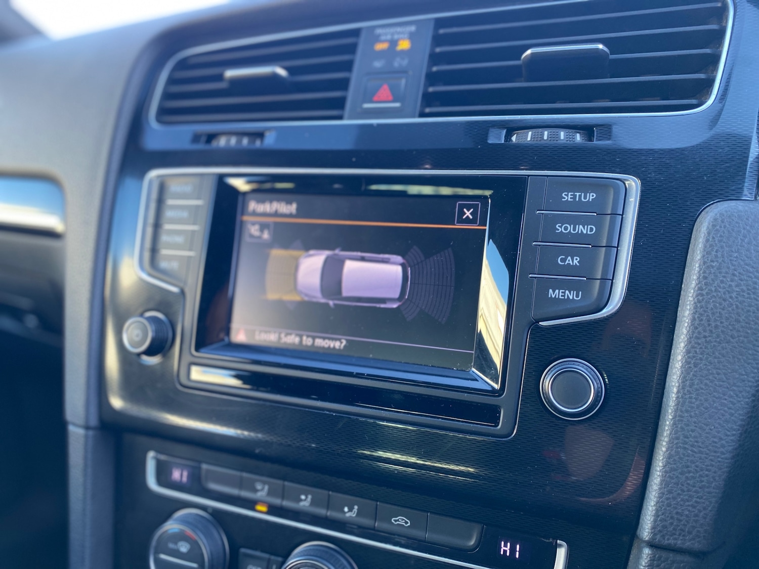 Used Volkswagen Golf 2014 for sale - 75104033: Photo 20