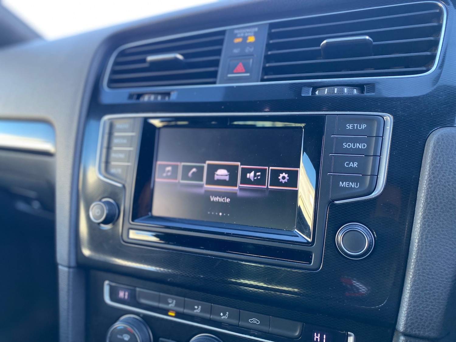 Used Volkswagen Golf 2014 for sale - 75104033: Photo 21