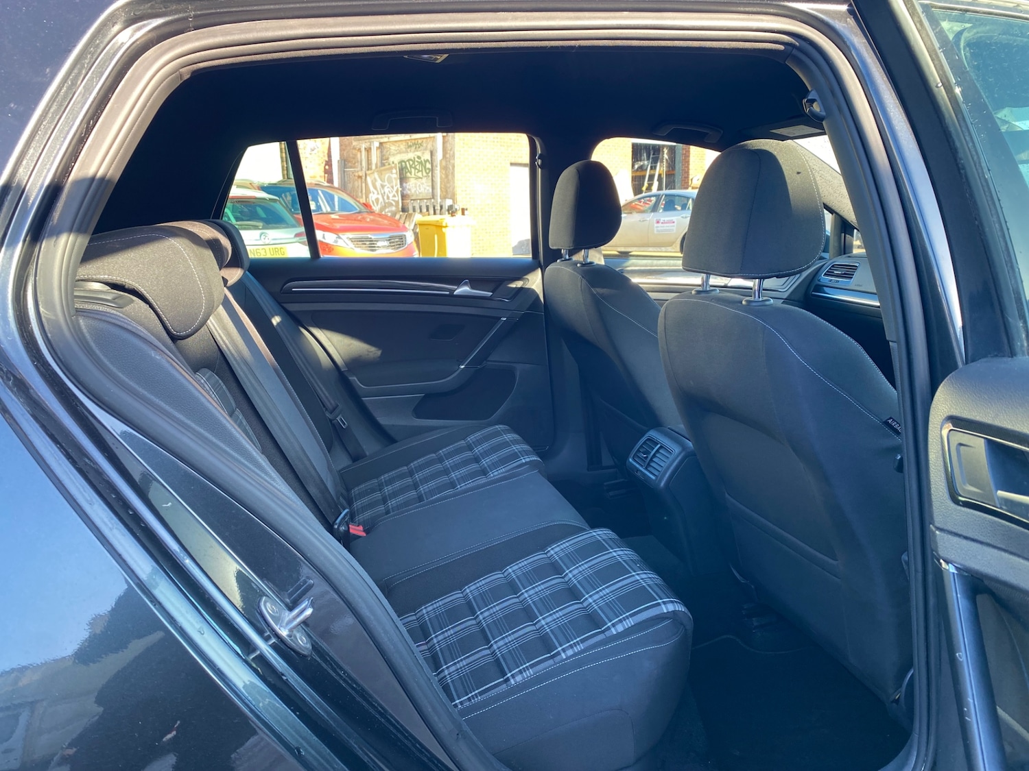 Used Volkswagen Golf 2014 for sale - 75104033: Photo 8