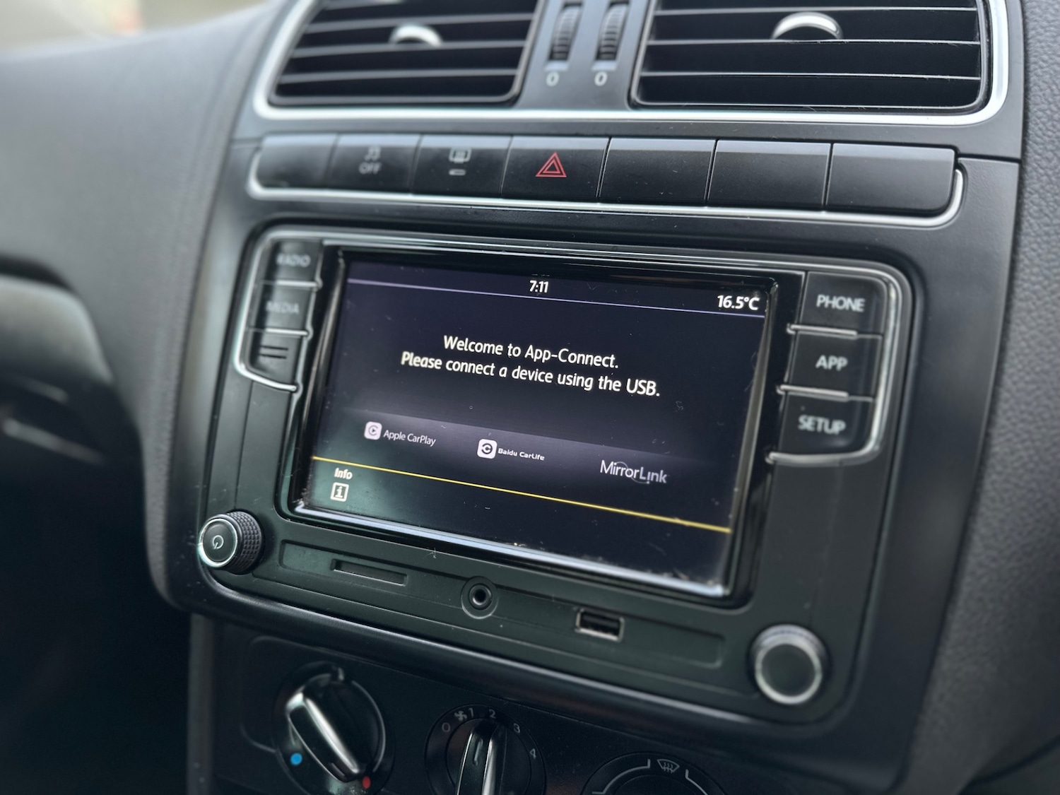 Used Volkswagen Polo 2012 for sale - 75429655: Photo 17