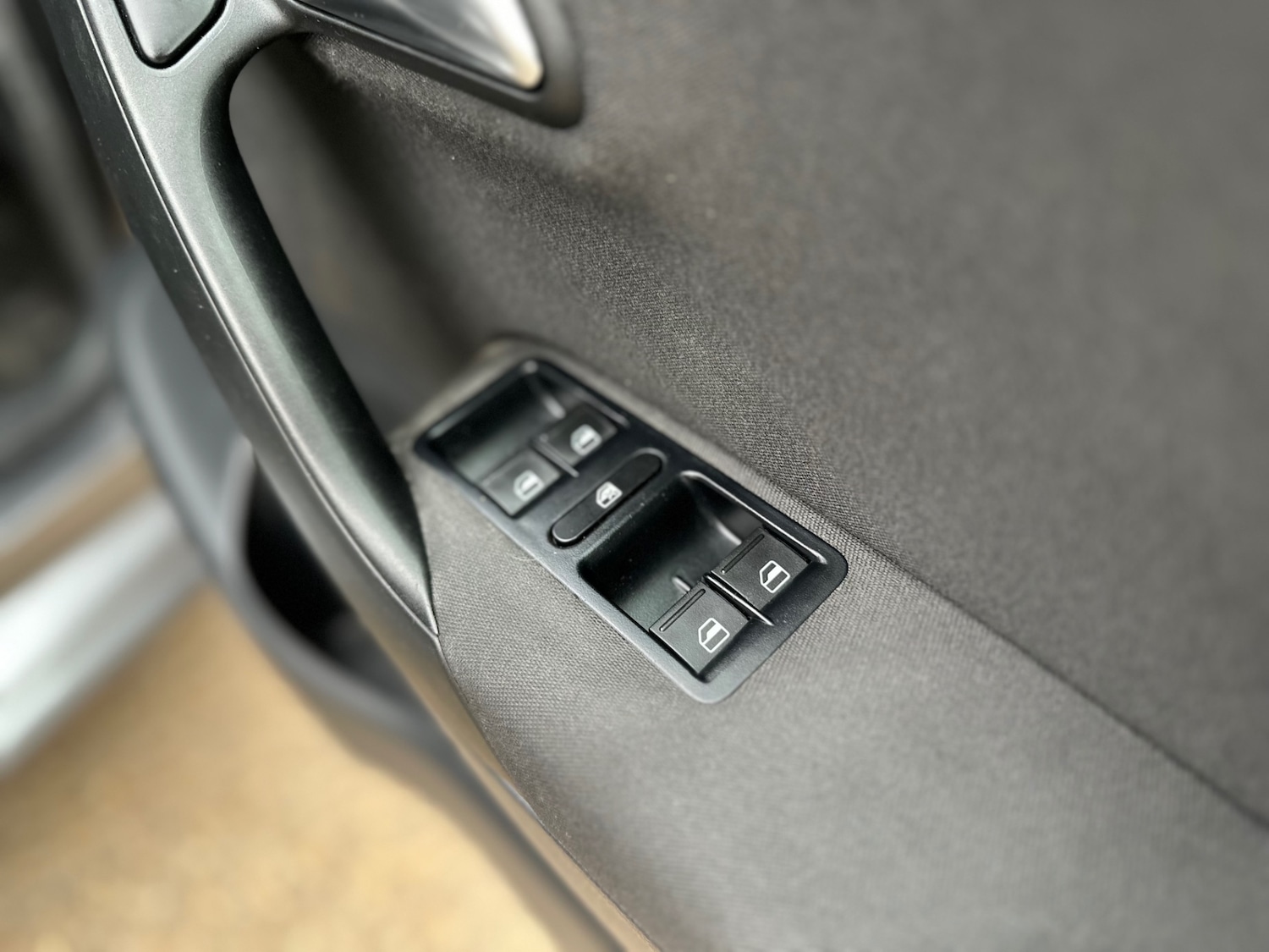 Used Volkswagen Polo 2012 for sale - 75429655: Photo 23