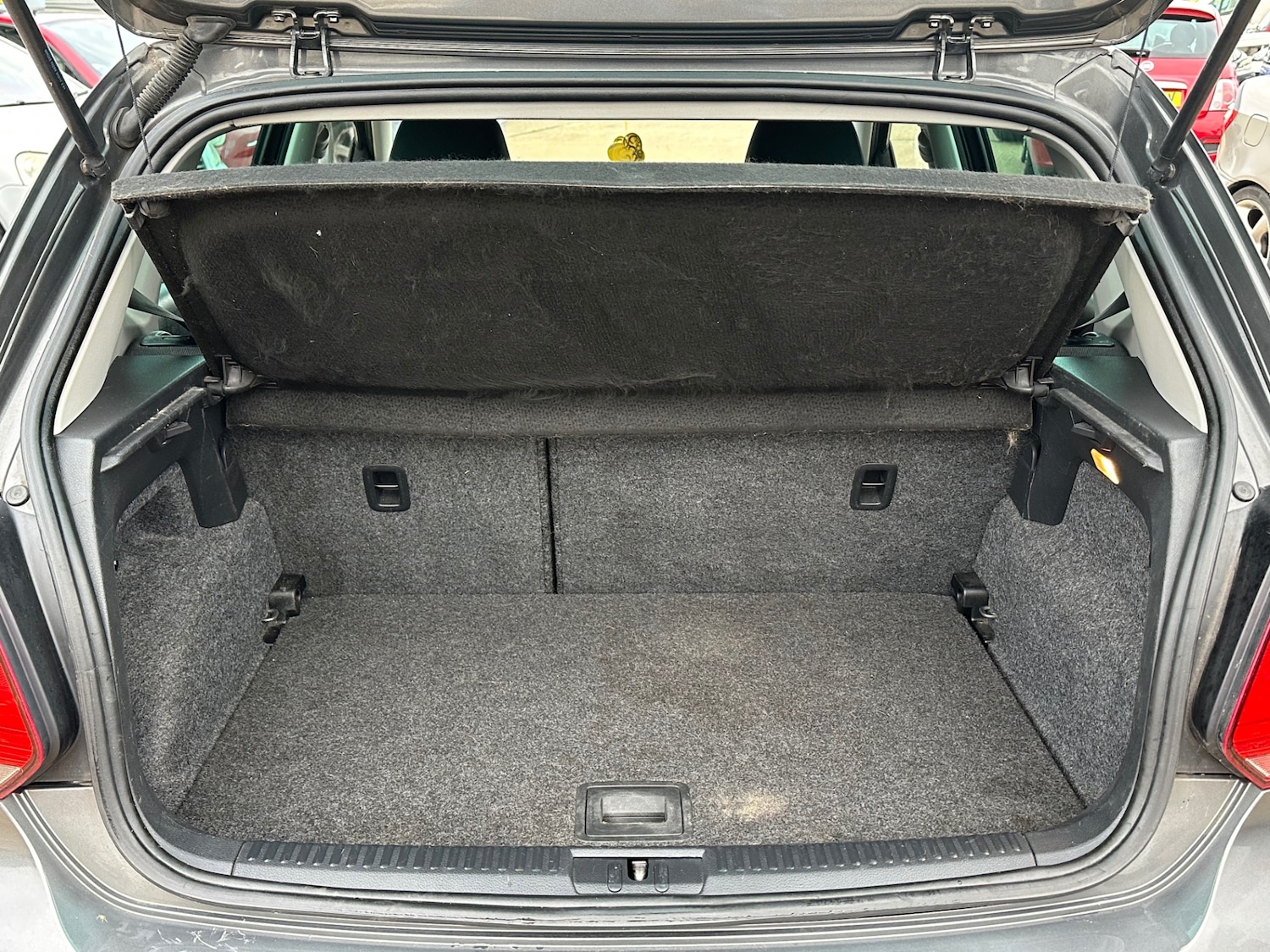 Used Volkswagen Polo 2012 for sale - 75429655: Photo 8