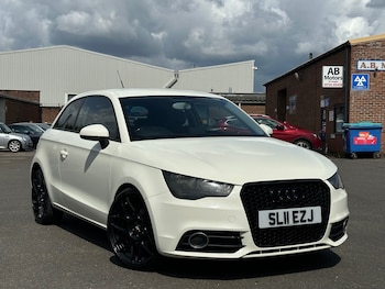 Used Audi A1 2011 for sale - 75104032: Photo