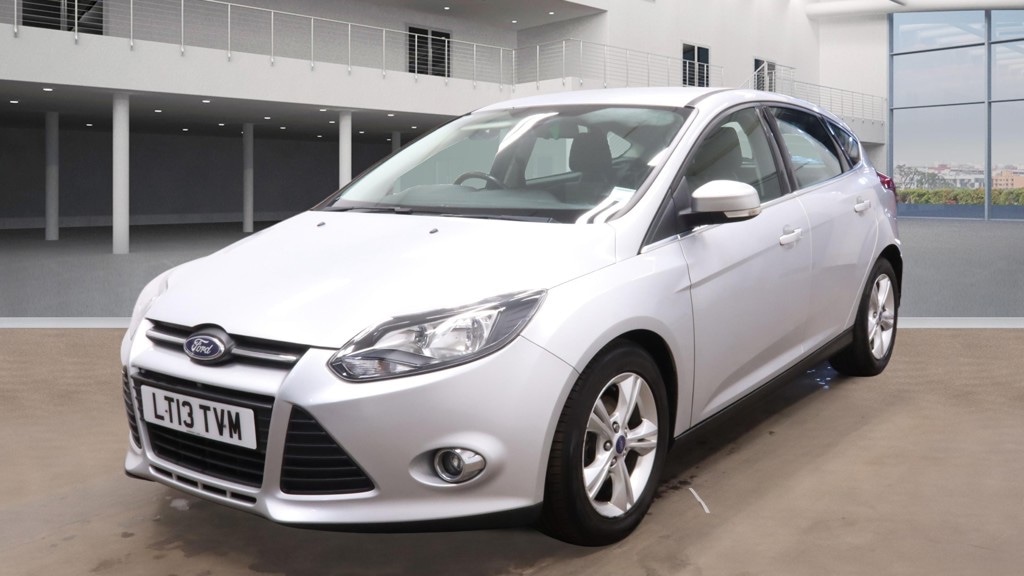 Used Ford Focus 2013 for sale - 77823511: Photo 2