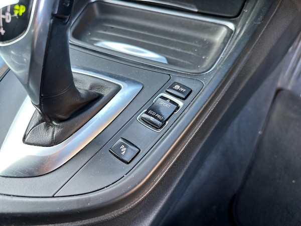 Used BMW 3 Series 2012 for sale - 75022813: Photo 19