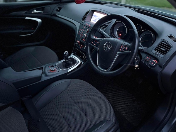 Used Vauxhall Insignia 2013 for sale - 76244873: Photo 9