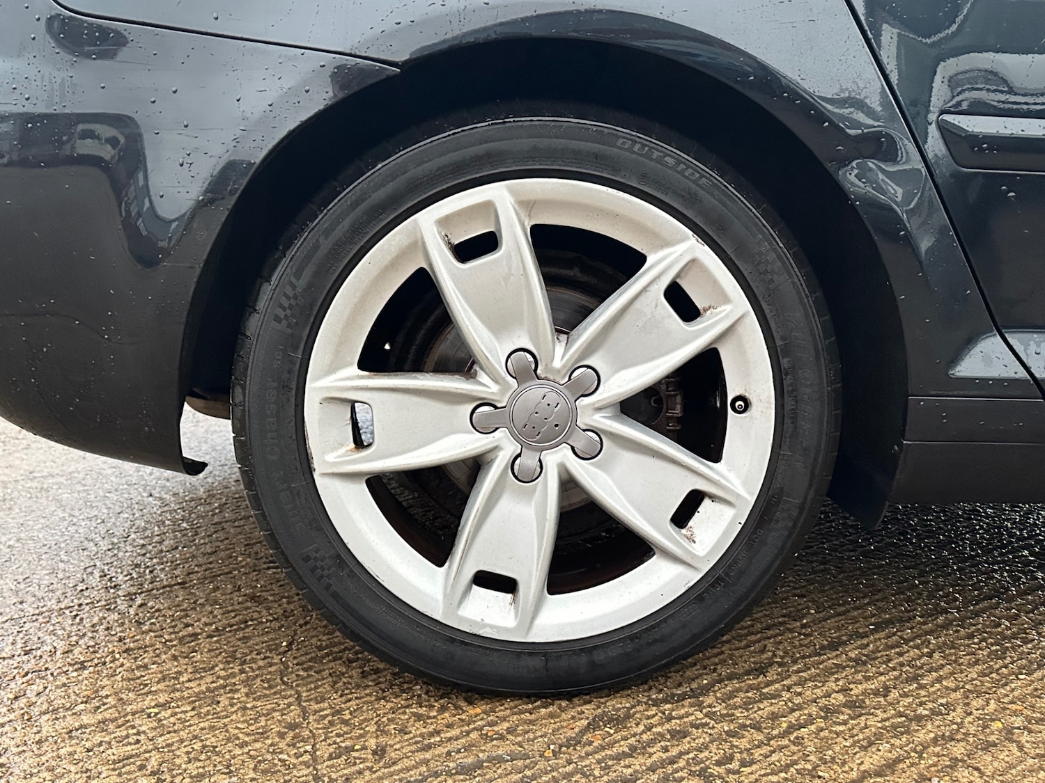 Used Audi A3 2009 for sale - 77324760: Photo 7