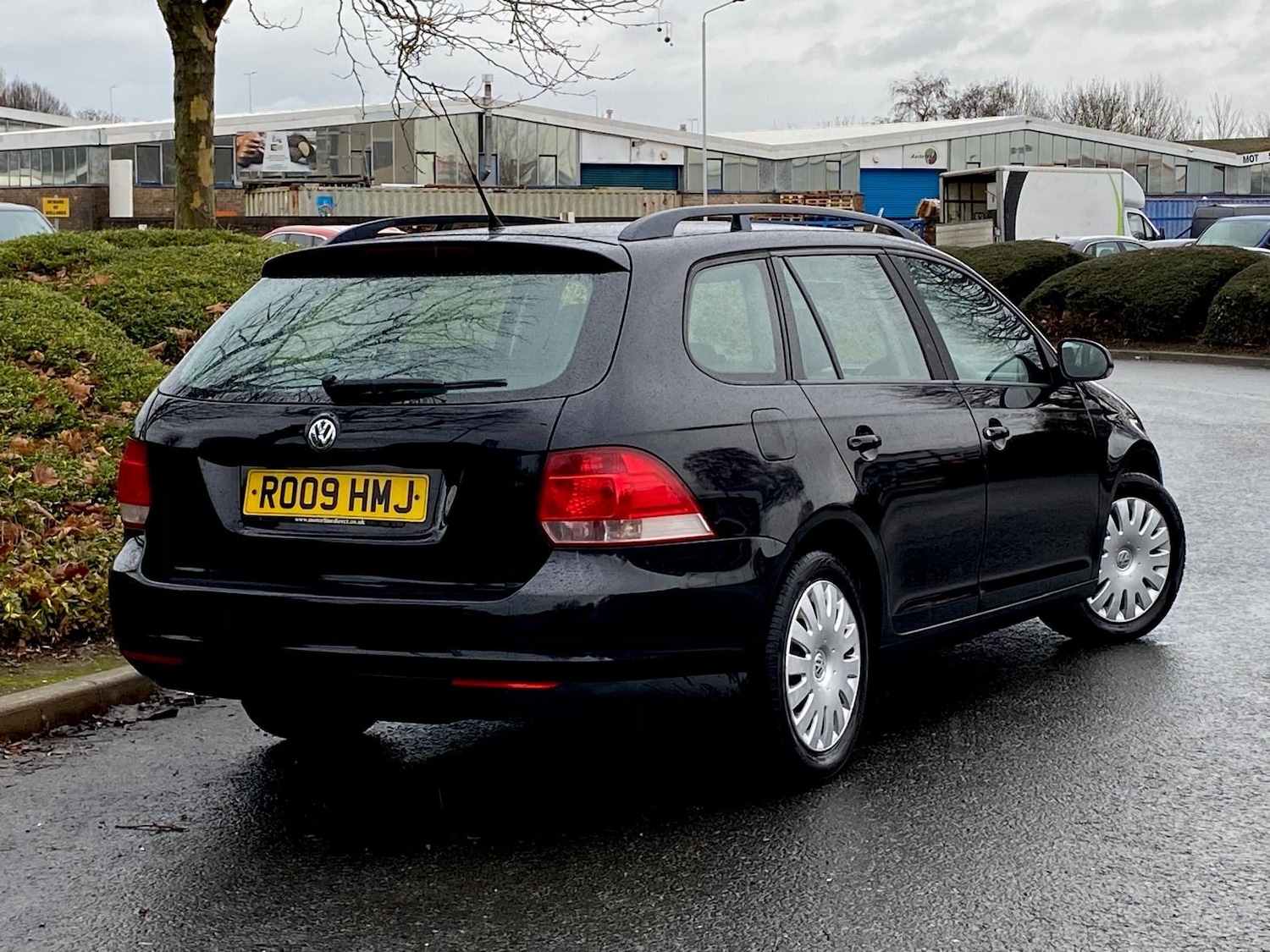 Used Volkswagen Golf 2009 for sale - 77235983: Photo 4