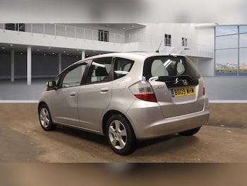 Used Honda Jazz 2009 for sale - 77523084: Photo