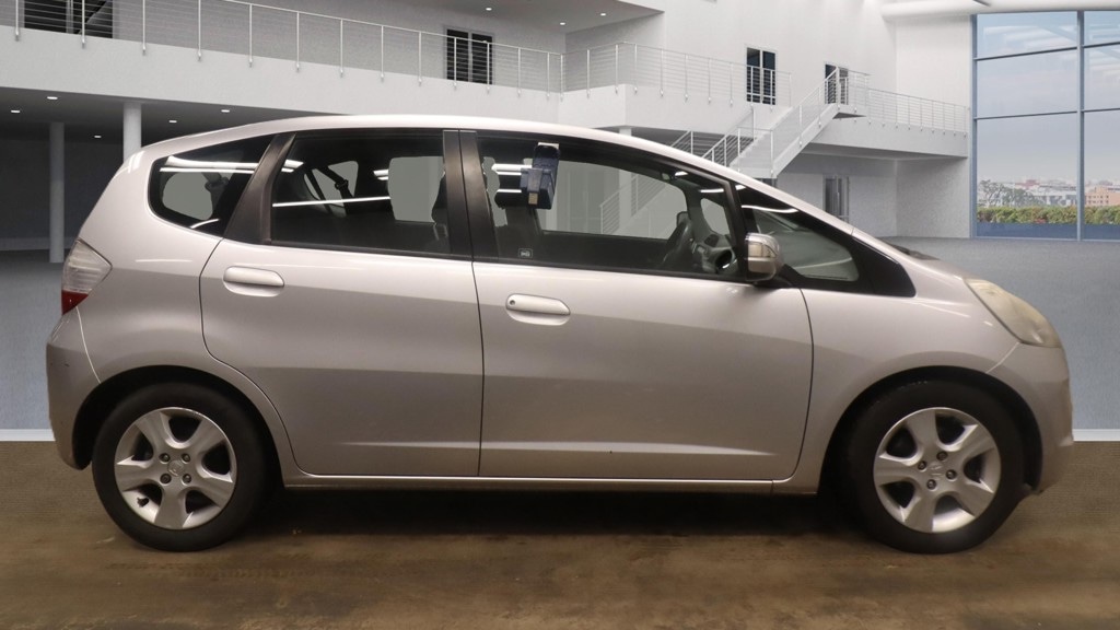 Used Honda Jazz 2009 for sale - 77523084: Photo 6