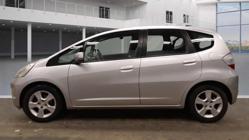 Used Honda Jazz 2009 for sale - 77523084: Photo 7