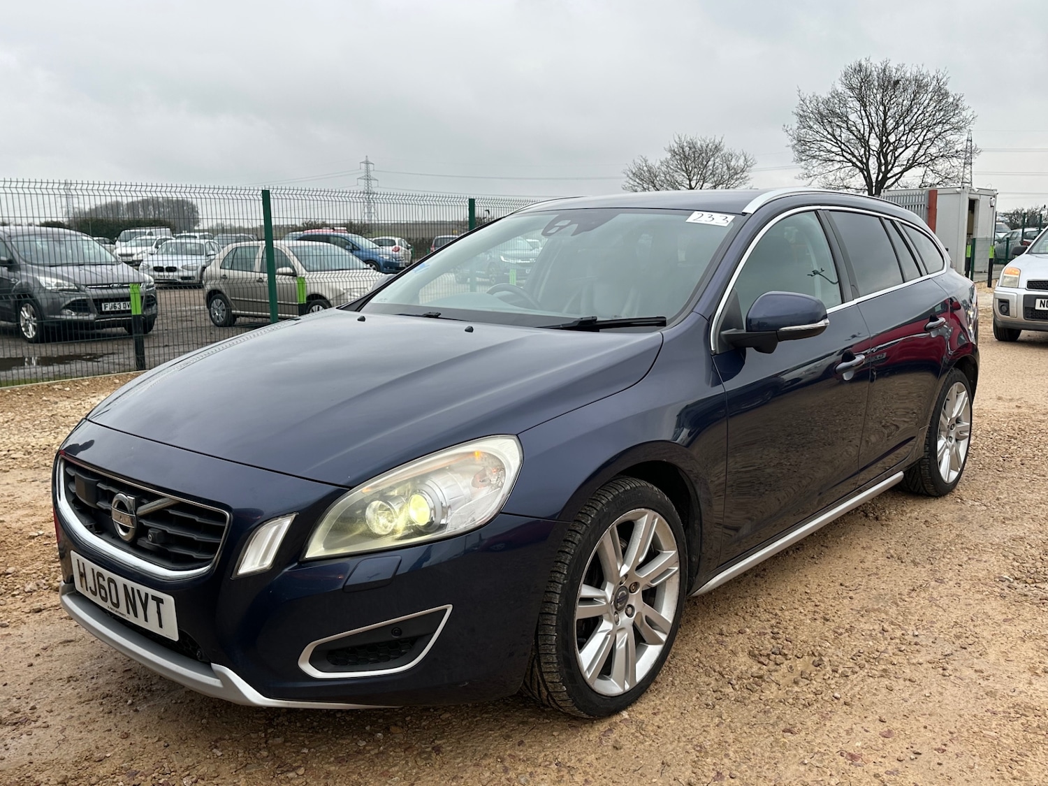 Used Volvo V60 2010 for sale - 77367274: Photo 1