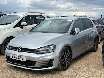 Used Volkswagen Golf 2016 for sale - 78584595: Photo