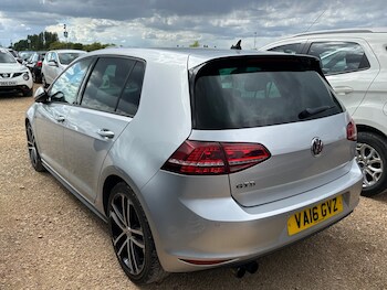 Used Volkswagen Golf 2016 for sale - 78584595: Photo