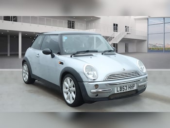 Used MINI Hatch 2004 for sale - 77456589: Photo