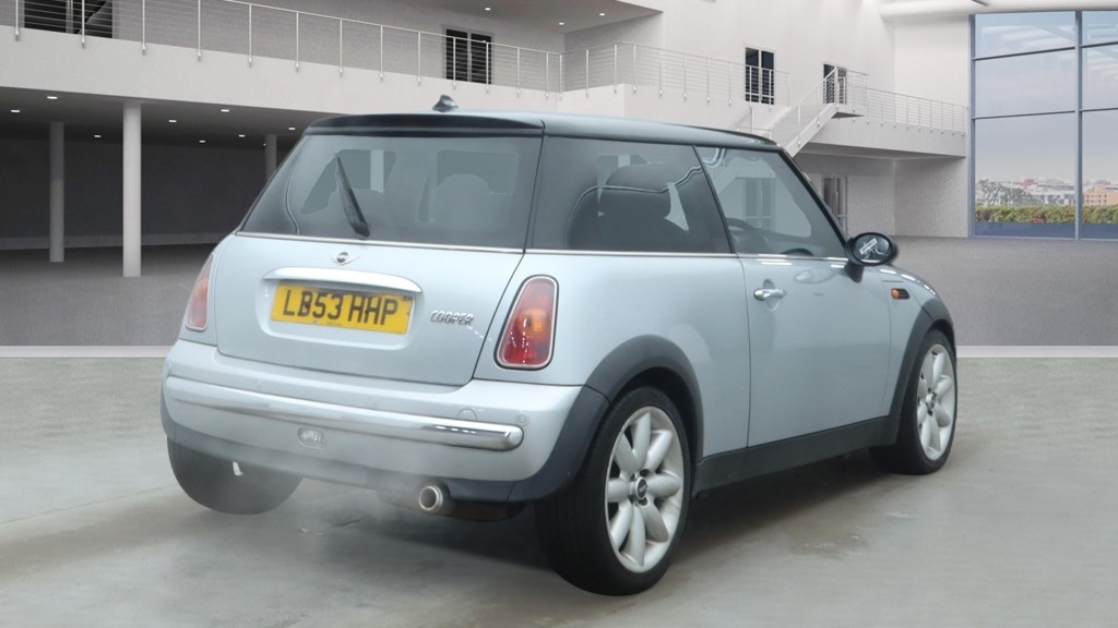 Used MINI Hatch 2004 for sale - 77456589: Photo 5