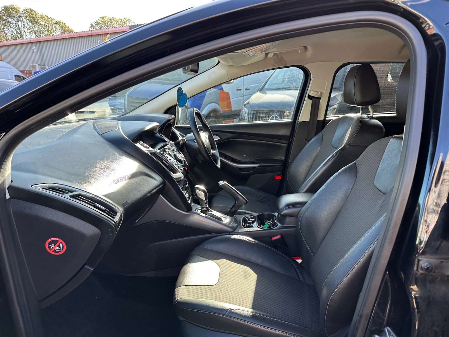 Used Ford Focus 2013 for sale - 76250750: Photo 12